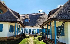 5 Chirpici - Small Traditional Resort